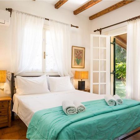 Villa Angelos Acharavi  Eksteriør billede