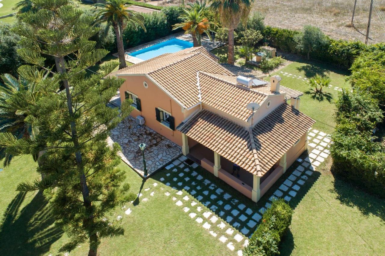 Villa Angelos Acharavi  Eksteriør billede