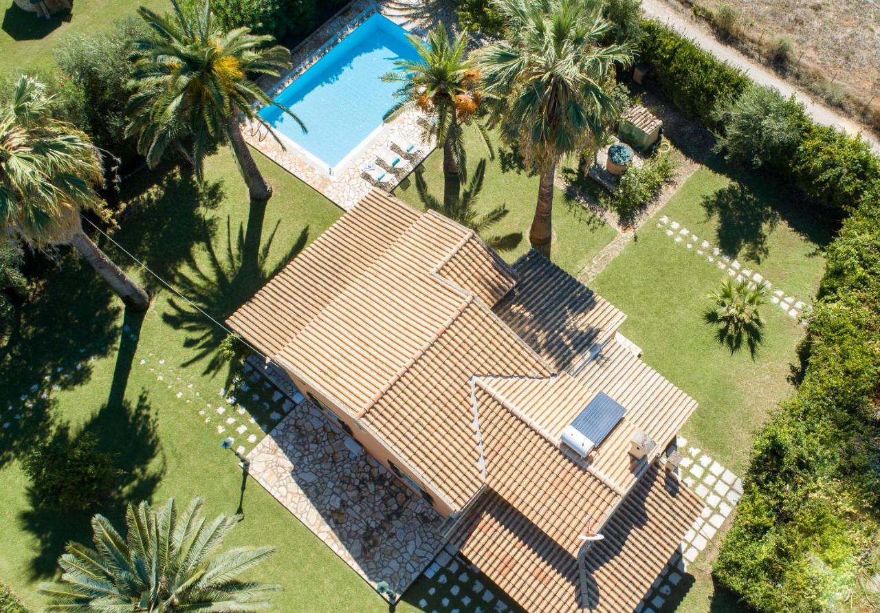 Villa Angelos Acharavi  Eksteriør billede